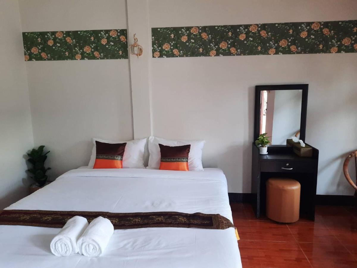 Hotel Pailifornia Buitenkant foto