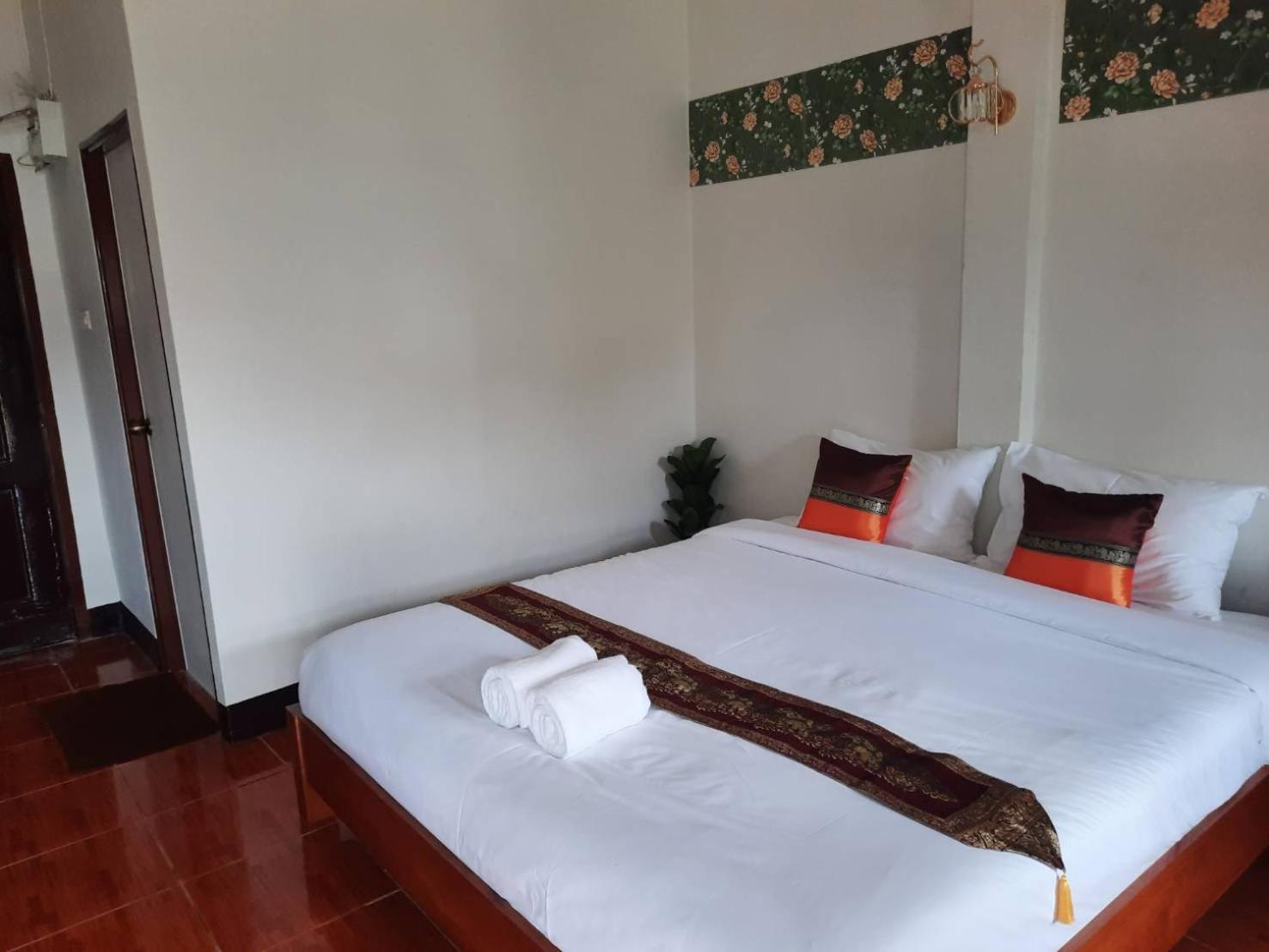 Hotel Pailifornia Buitenkant foto